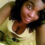 Nell Davis - @ibeez_nellied - Instagram