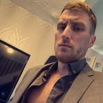 Neil Parry - @nellfosters91 - Instagram