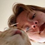 Nell Sakno - @nellfox_ - Instagram