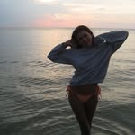 Elle Keenan - @ellekeenan - Instagram