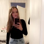 Ellie Keenan - @elekeenan - Instagram