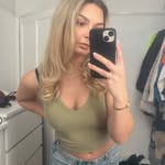 Ellé Maynard - @_winegum_ - Instagram
