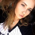 Nellie Brooks - @manmydbe - Instagram