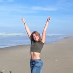 ellie chase - @echase9 - Instagram