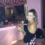 Ellie Cherry 🍒 - @elliexxcherry - Instagram
