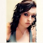 Nellie Collins - @nellie_elaine420 - Instagram