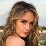 Nellie V. Dickson - @nelliev.dickson83 - Instagram