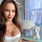 Nellie Fox - @nelliefox36 - Instagram