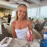 Ellie Gamble - @_elliegamble - Instagram