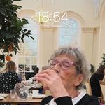 Nellie Hall - @nellieghall - Instagram
