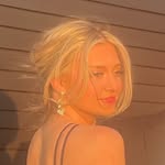 Nellie Horvath - @nellie_horvath - Instagram
