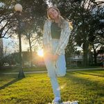 nellie:) - @nellielamb12 - Instagram