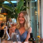 Nellie Messering - @nelliemessering - Instagram