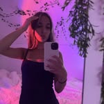 Nellie Roy - @urfav.__.nell - Instagram