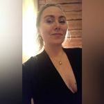 Nelly Green - @nelly.690 - Instagram
