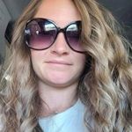 Chelsey Nelson-Bradshaw - @takeme2themtns - Instagram