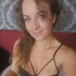 Oksana glamour - @nelson.dominic.39 - Instagram