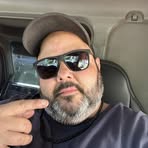 Perron Nelson - Facebook