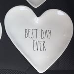 Rae - @neva_dunn - Instagram