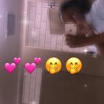 😍😍💕🤞🏻🤞🏻 - @nevae_hsuttonz - Instagram