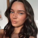 Neve McLean - @nevemcleann - Instagram