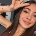 @nevemoorehx - Instagram