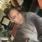 @neveperryy - Instagram