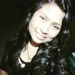 Neysa Flores - @neysa.f - Instagram