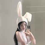 Ngân Đào - @lizardelli - Instagram