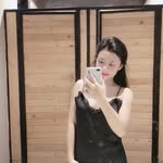 Ng Thanhh Nhã - @nhithanh20 - Instagram