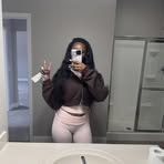 Nia Hunter - Facebook