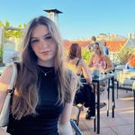 ☆nia - @nia.johnn - Instagram
