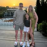 Nia Lloyd Harrison - @niawynlloyd - Instagram