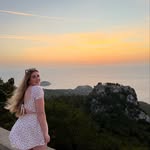Niamh Mitchell - @niamh5m - Instagram