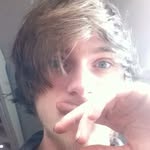 Nic Collins - @nicwondersalot - Instagram