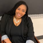 Nichelle Davis - @pink_premier - Instagram