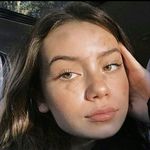 Nichol Smith - @nicholsmith.xo - Instagram
