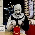 Nicholas Macneil - @nuggetnick - Instagram