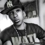 Nicholas Myles - @walker187walker - Instagram