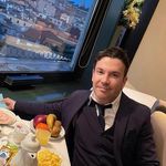 Nicholas Theis - @nichotheis - Instagram