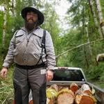 Nicholas Mark Vaughan - @greatpnw_outdoorsman - Instagram