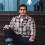 Nicholas Wright | Relatable couple comedy - @nickwillwright - Instagram
