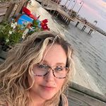 Nichole Baker - @nickyqbee - Instagram