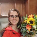 Nichole Conrad - @nifty_thrifty_ - Instagram