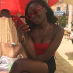 Nicky Abby - @nicky.mbeng - Instagram