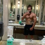 Nick Albert - @shnalbert - Instagram
