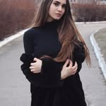 Elizabeth - @nnick.cunliffe - Instagram