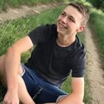 Nick Hellmann - @hellmann.nick - Instagram
