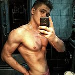 Nick Lindberg - @bullw1ns - Instagram