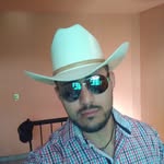 Robert Ledezma - @nick.madera.98 - Instagram